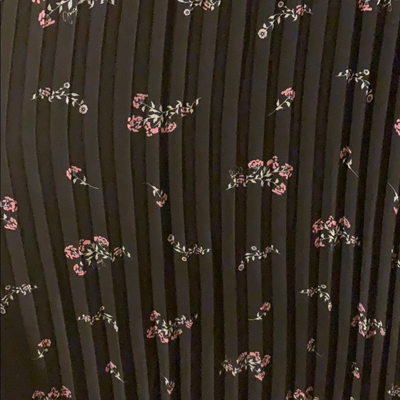 Dress - Picture 5 of 6